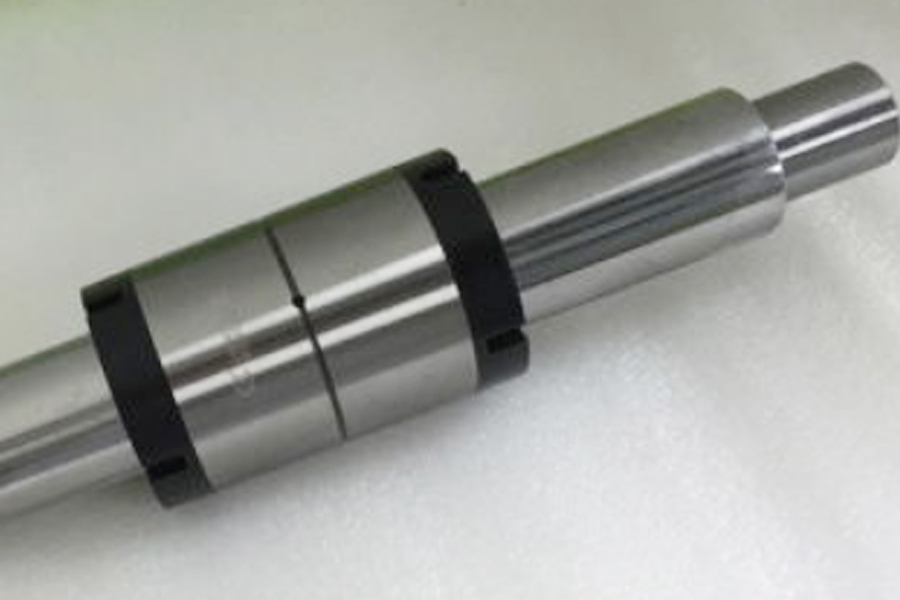 旋轉(zhuǎn)滾珠花鍵有哪些特點(diǎn)及應(yīng)用？